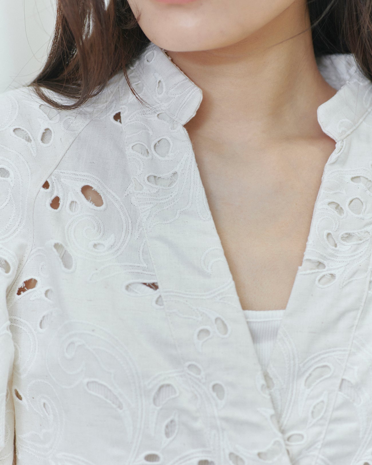 cotton lace puffsleeve tunic