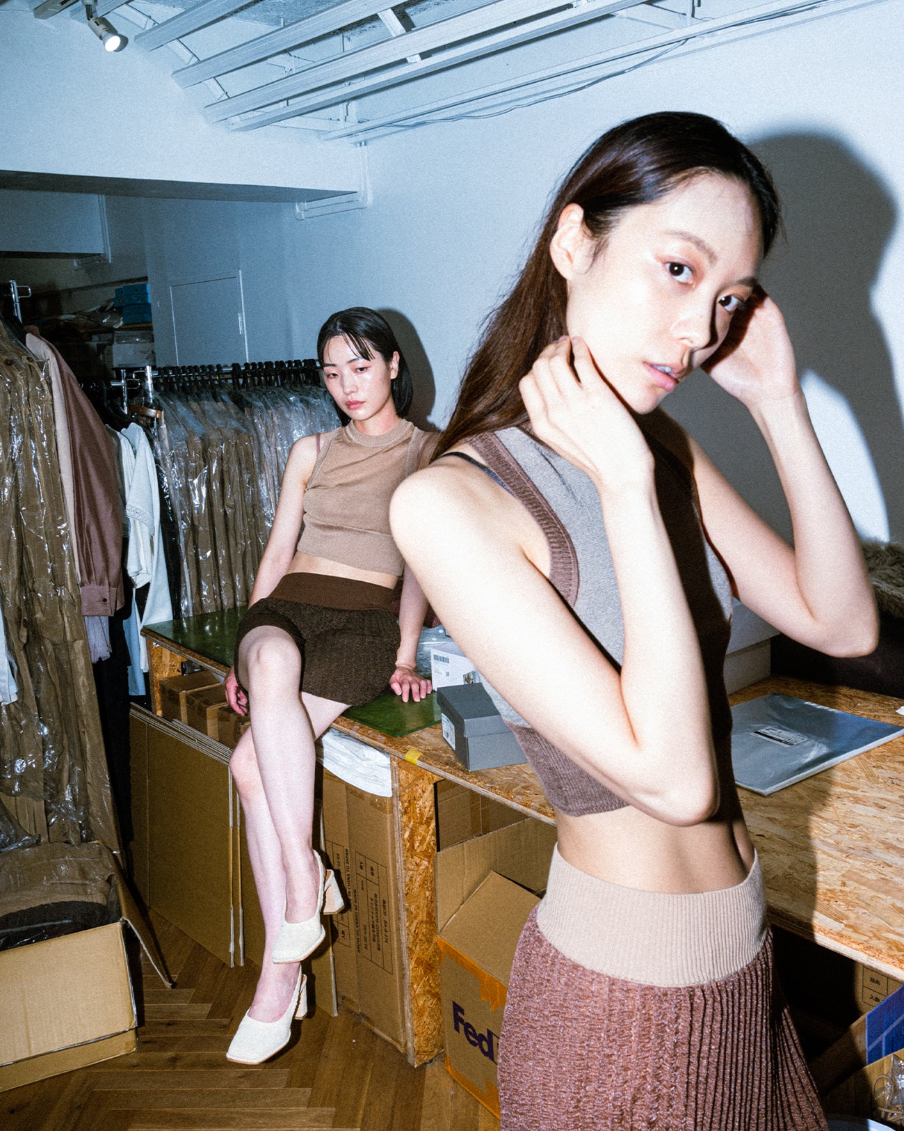 amesuri sheer knit tank