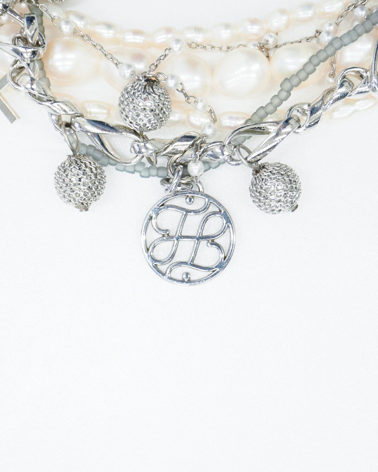 6-stand necklace