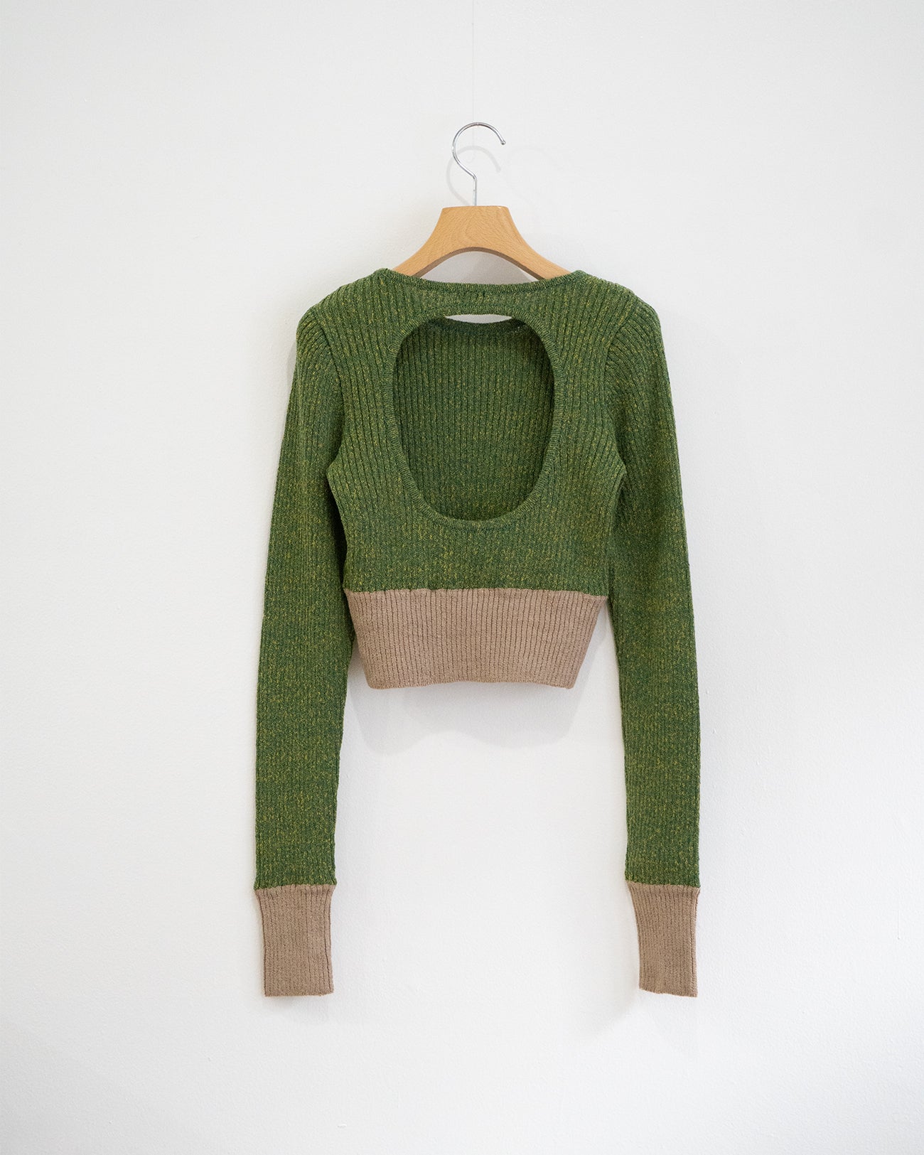 tight knit pullover