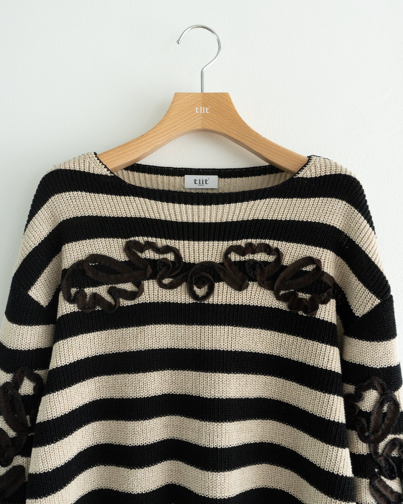 ribbon emb border longsleeves knit
