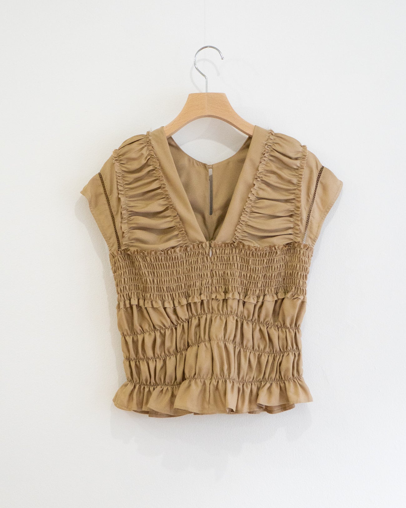 gather french sleeve blouse
