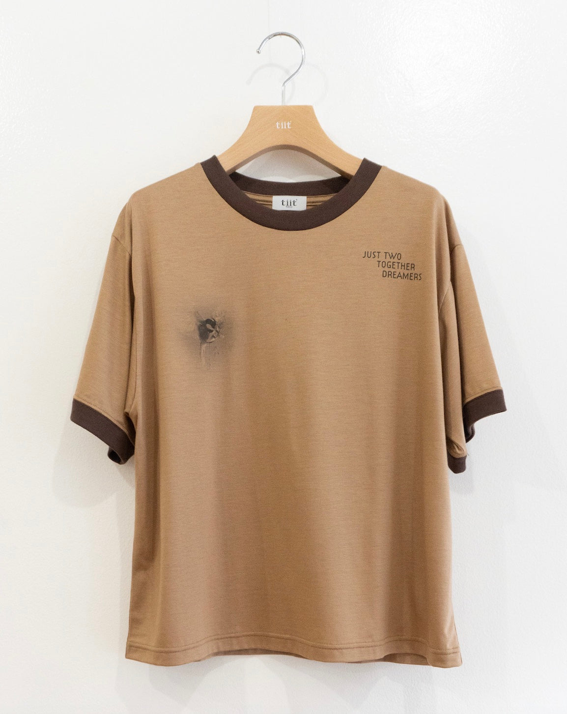 linger T shirt