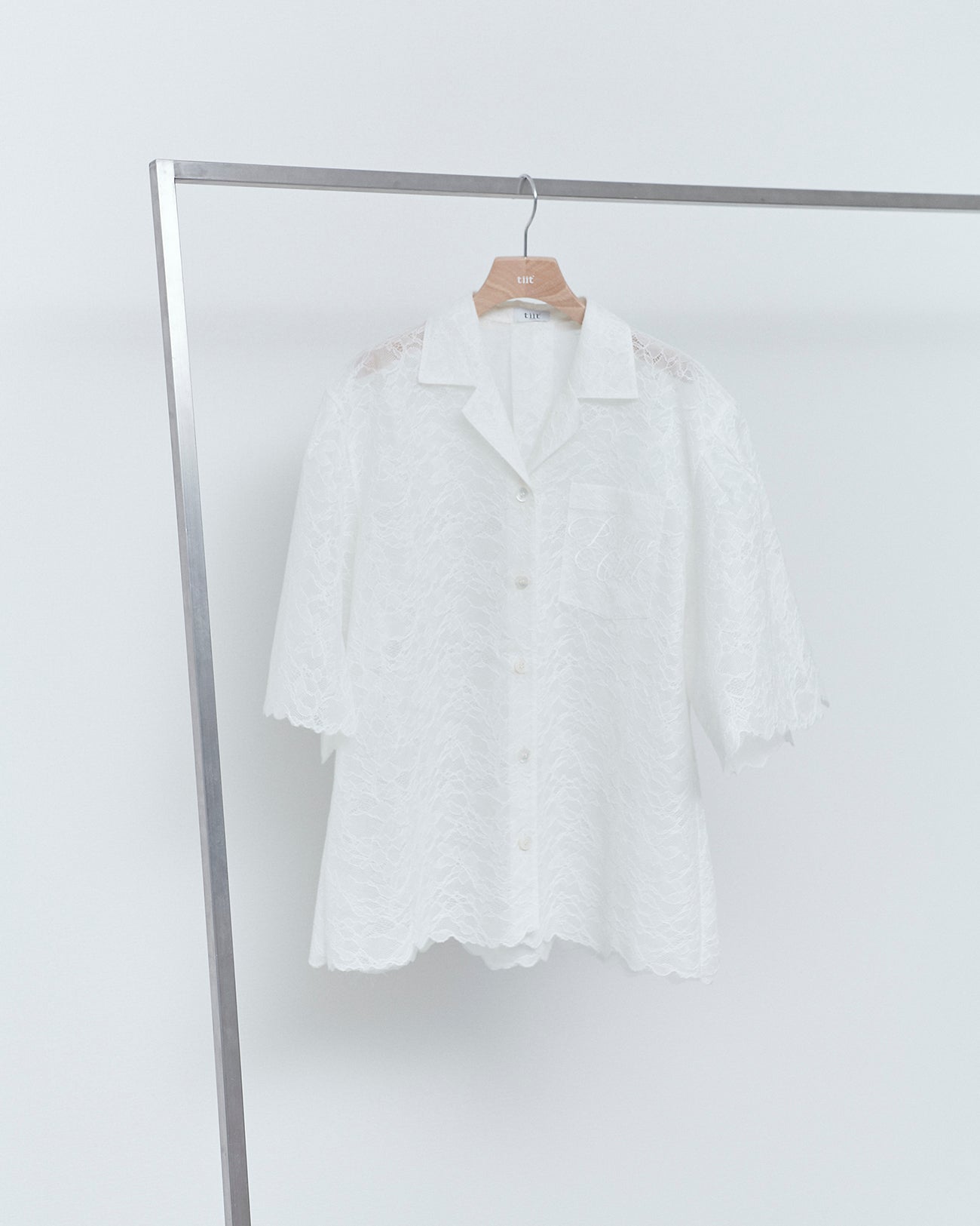 bonding lace shirt