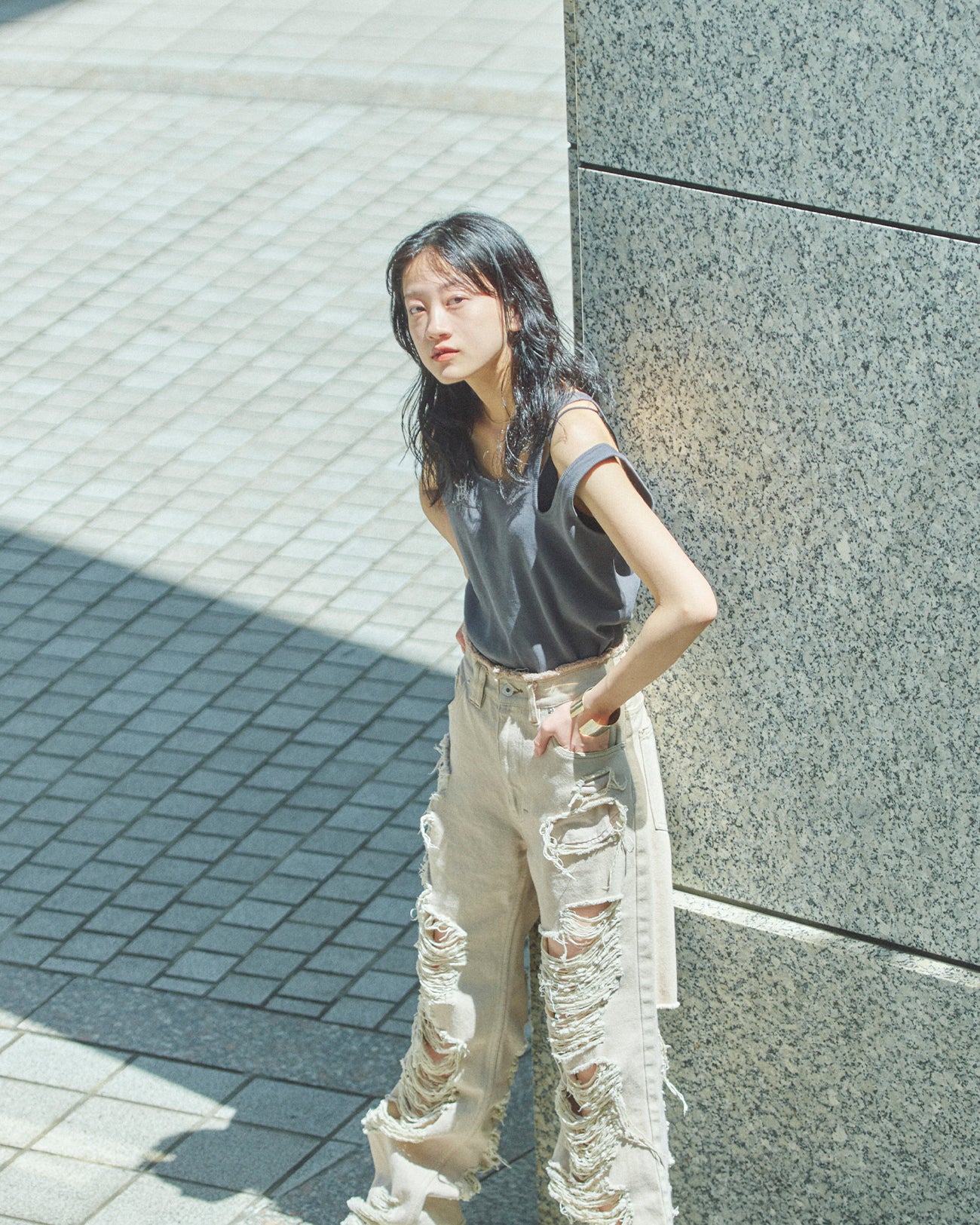アシンメトリータンクトップ – tiit tokyo