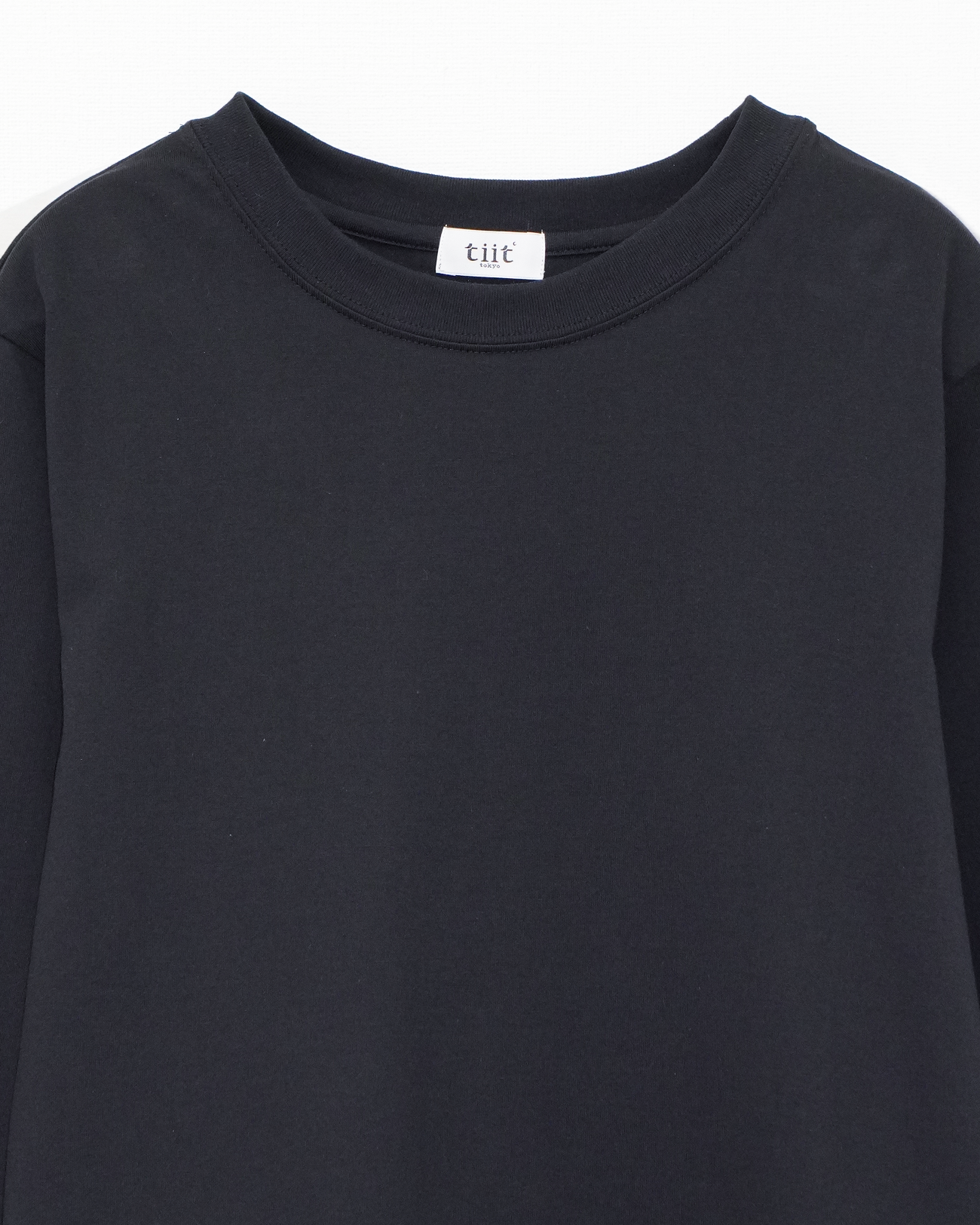roll up design tee
