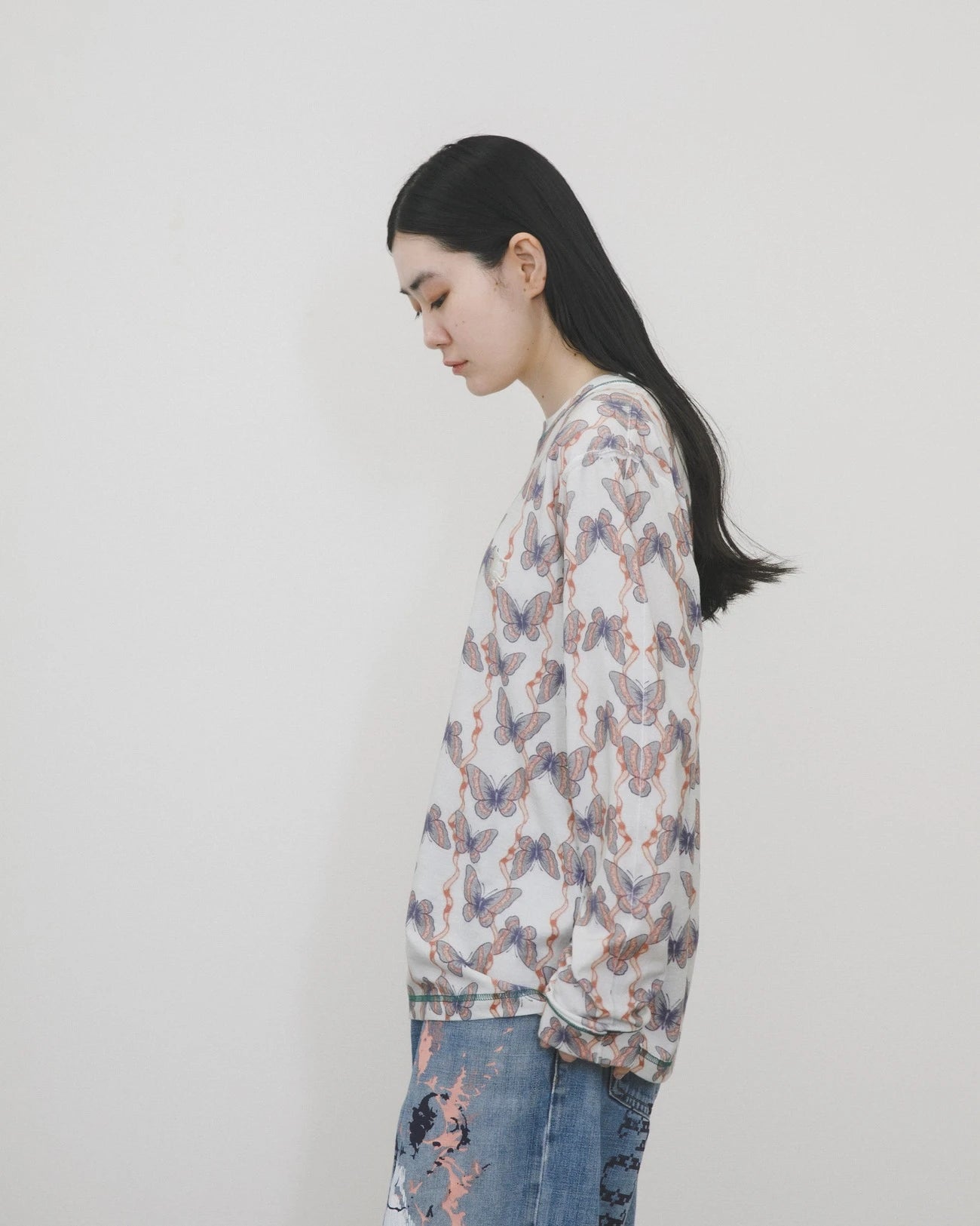 バタフライプリントロングTシャツ