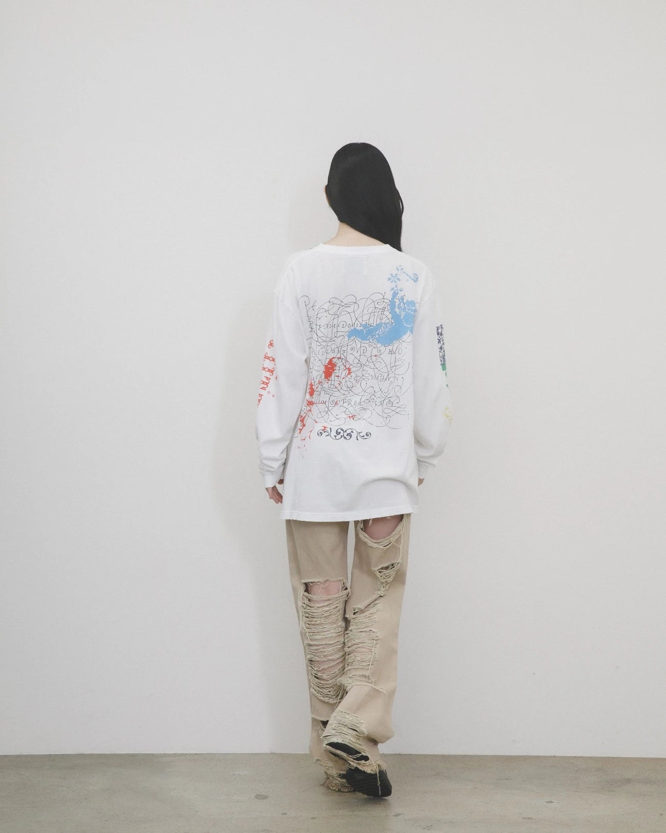 グラフィックロングTシャツ