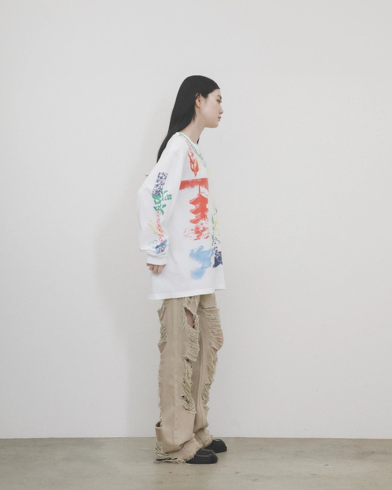 グラフィックロングTシャツ