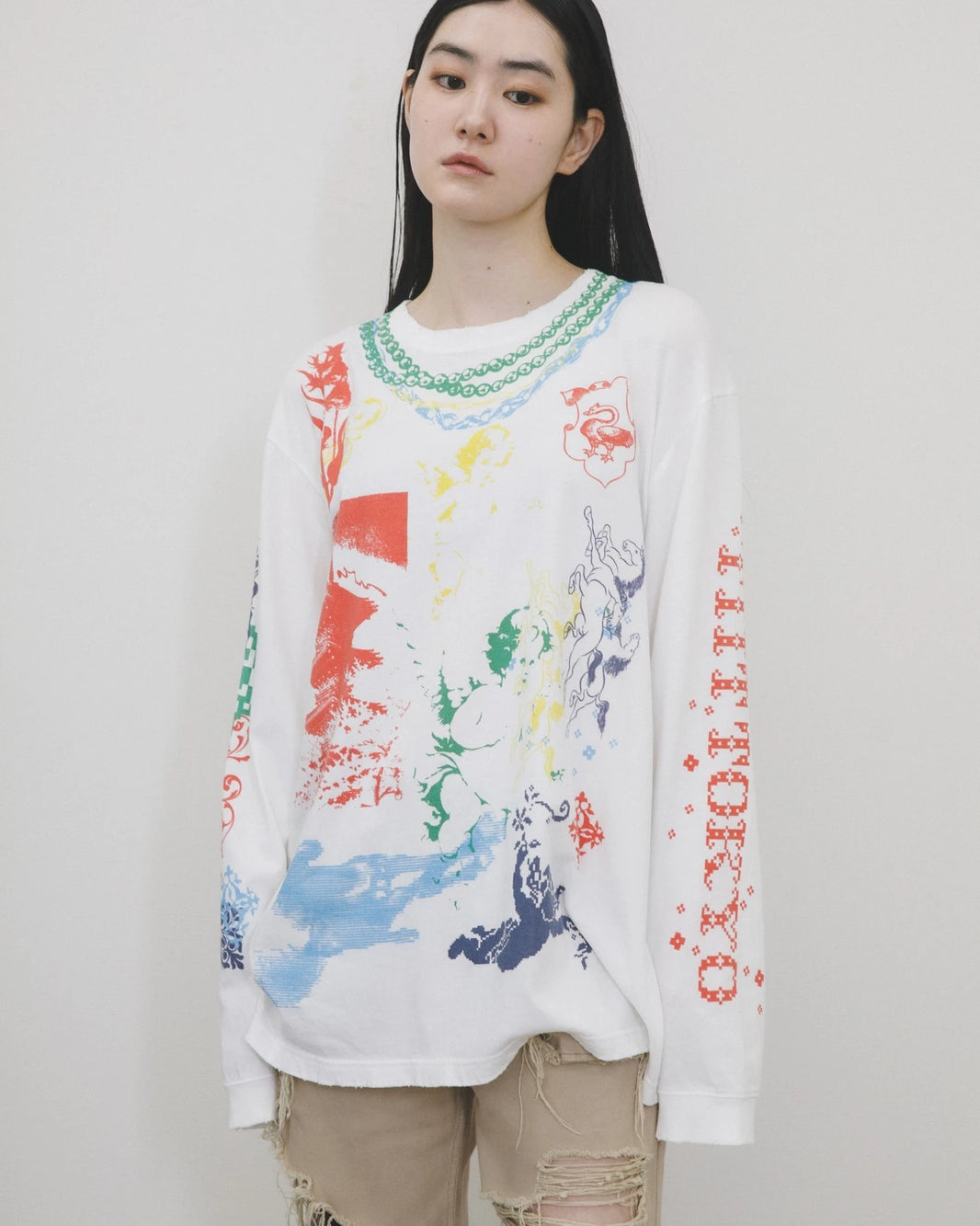 グラフィックロングTシャツ