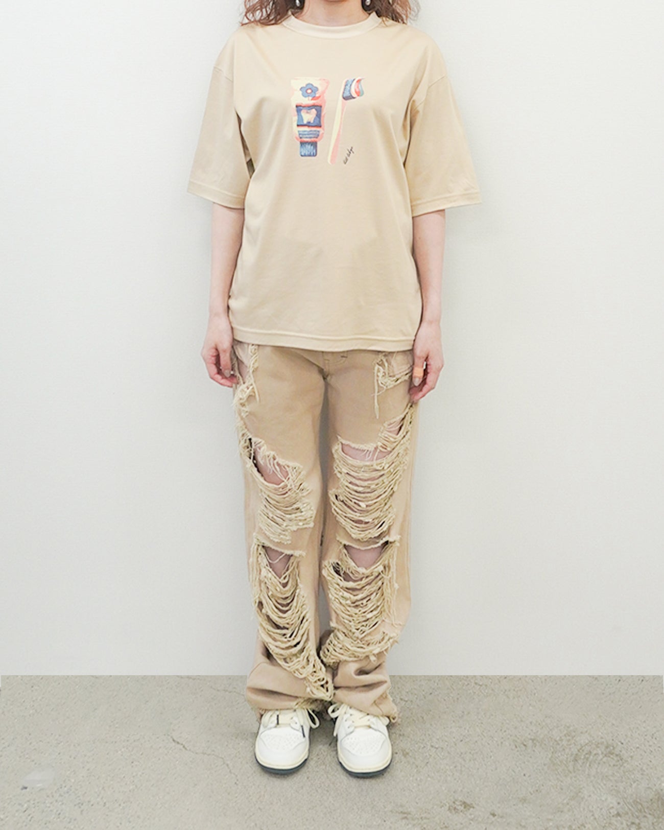 【HOHOEMI × tiit tokyo】original T shirt (white)