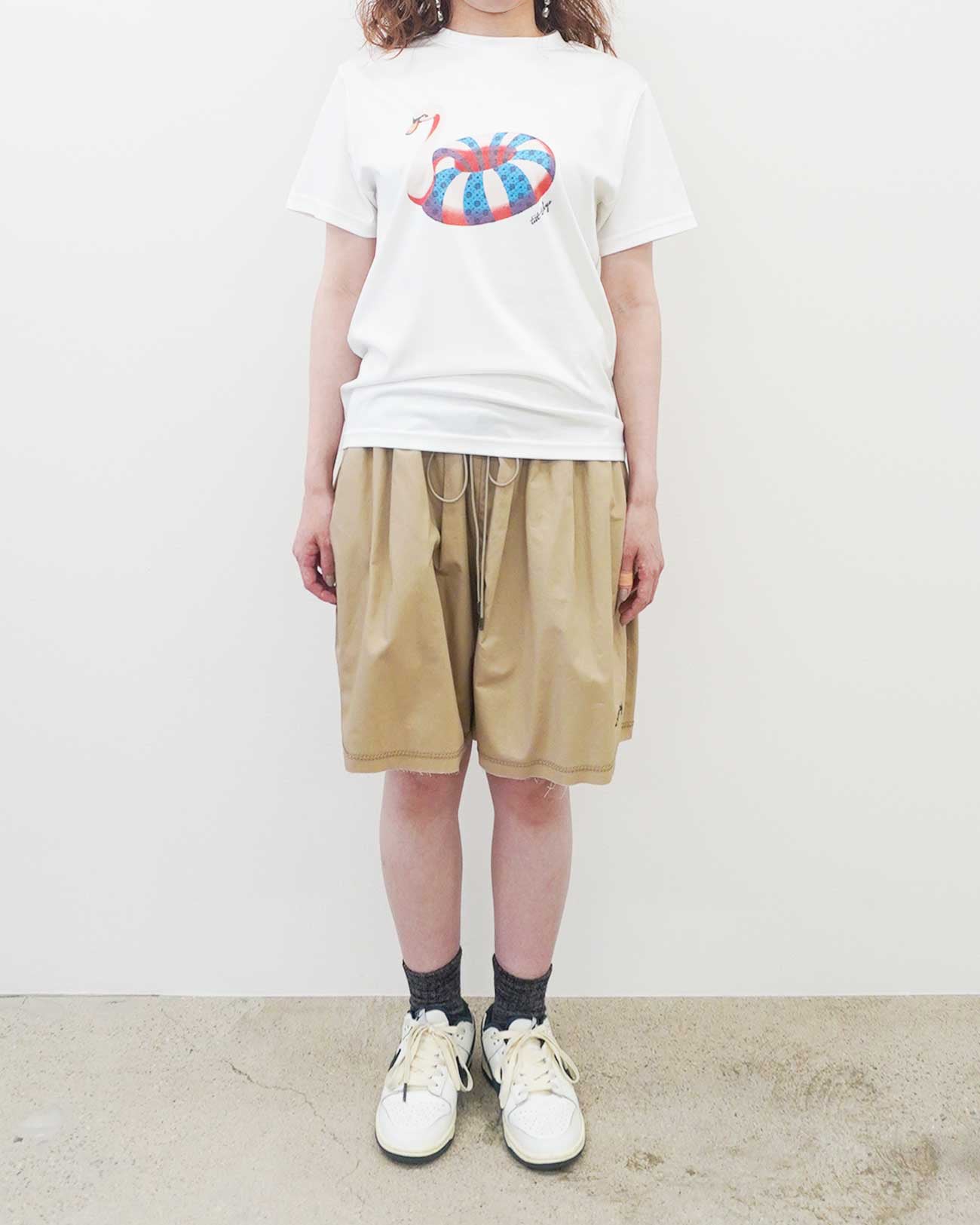 【HOHOEMI × tiit tokyo】original T shirt (white)