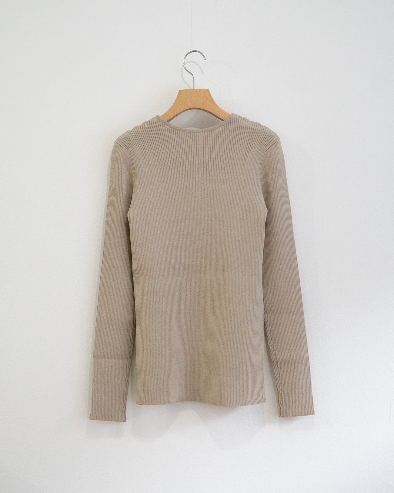 open shoulder knit pullover – tiit tokyo