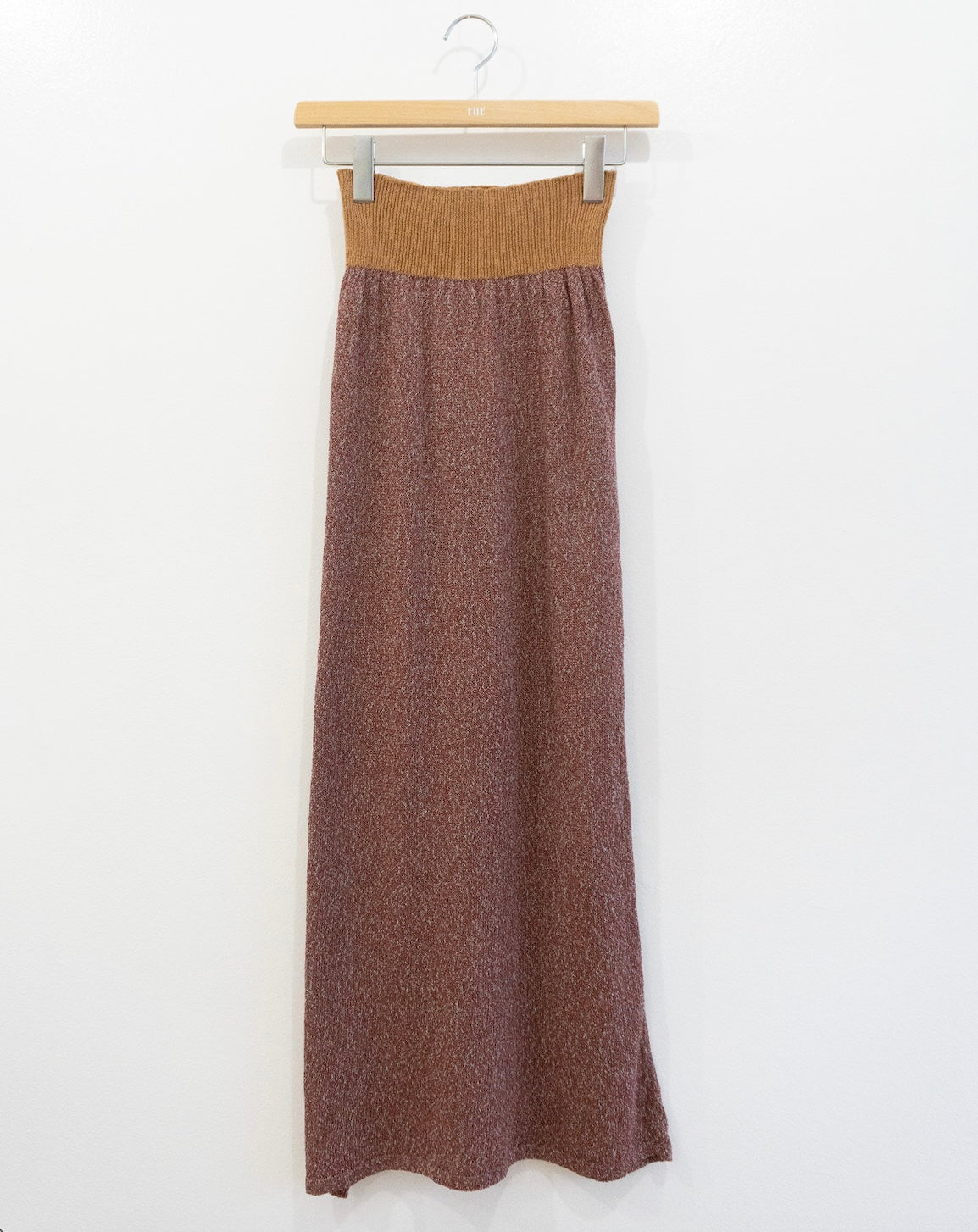 long knit tight skirt
